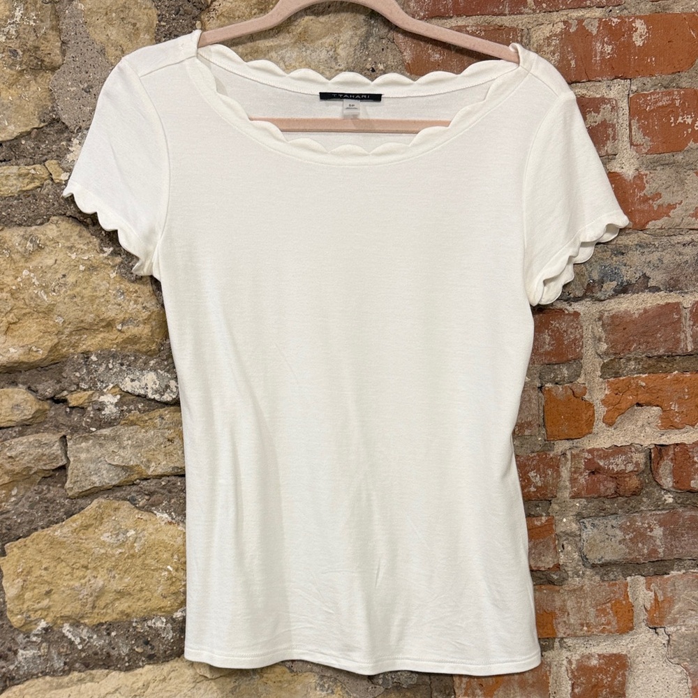 Tahari Scalloped Edge White Top